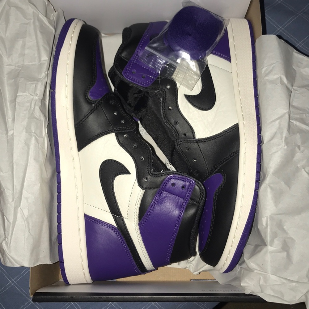Jordan 1 Court Purple
